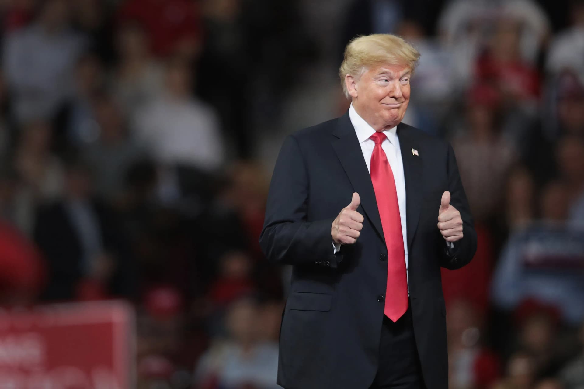 Trump Thumbs Up